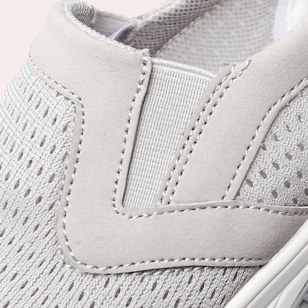 Chic and secure women's footwear for unmatched comfort