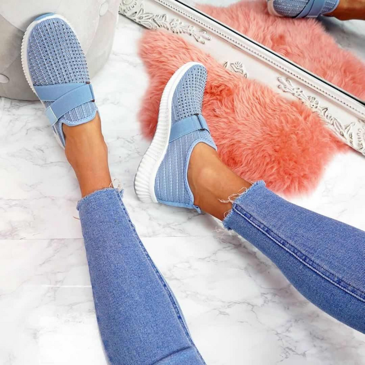 Lightweight and Trendy Casual Footwear for Women