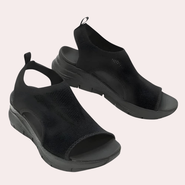 Chic and Featherlight Sandals for Effortless Style