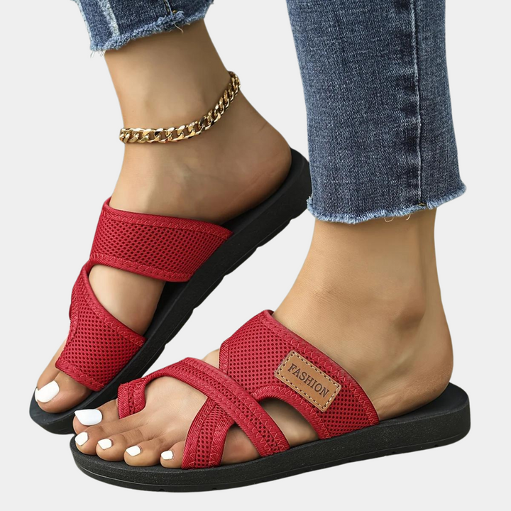 Trendy and Airy Women's Flip Flops Perfect for Any Occasion