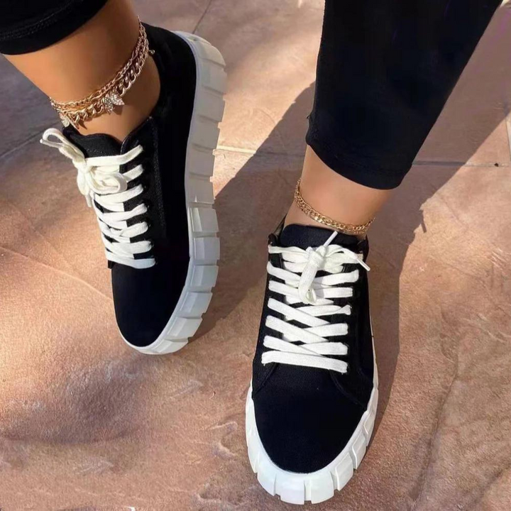 Chic and luxurious women's footwear