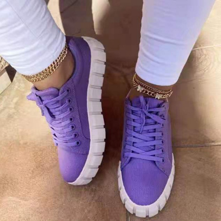 Chic and luxurious women's footwear