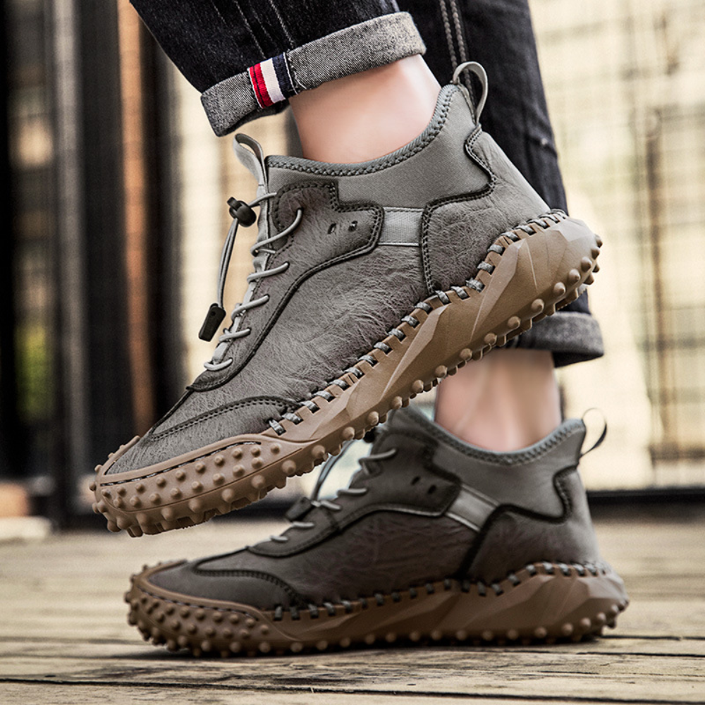 Trendy Men's Outdoor Shoes with Superior Grip