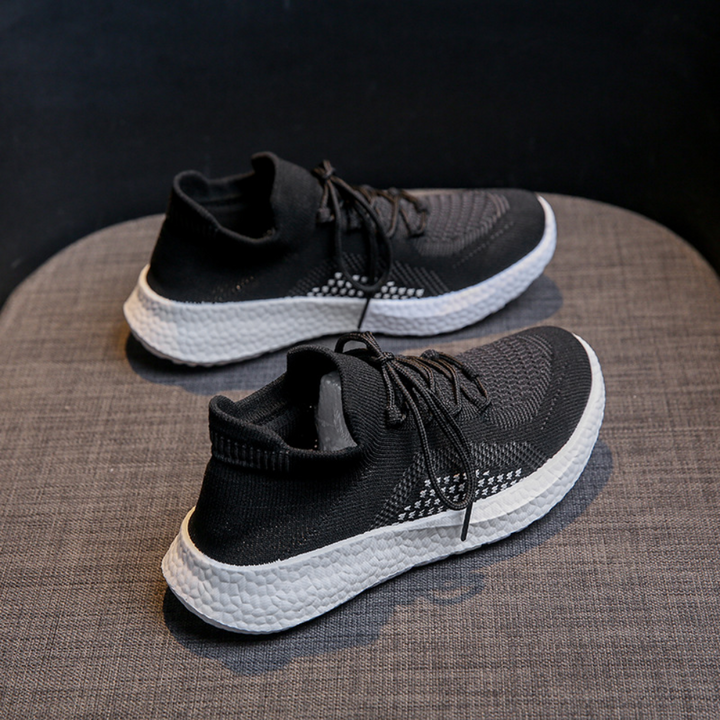 Stylish and Airy Women's Footwear for a Flawless Finish