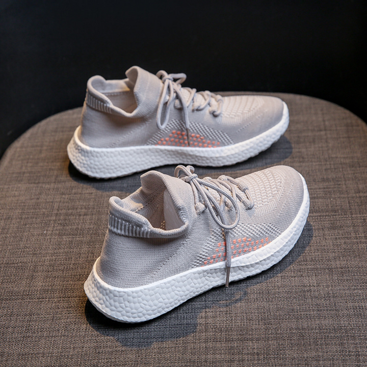 Stylish and Airy Women's Footwear for a Flawless Finish
