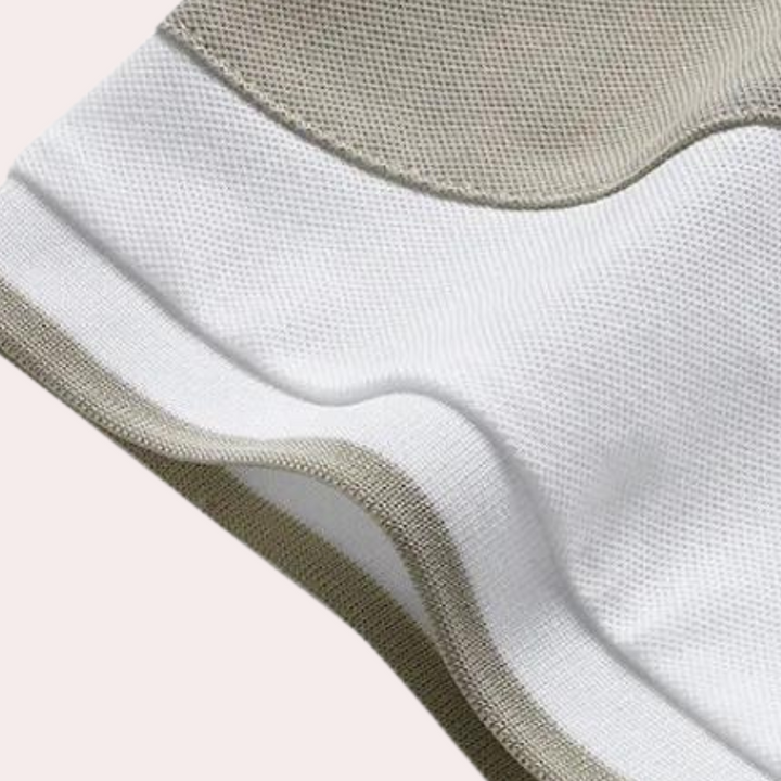 Stylish Men's Polo Shirt for a Refined and Airy Look