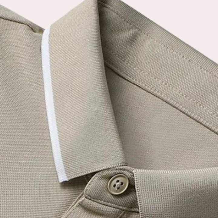 Stylish Men's Polo Shirt for a Refined and Airy Look