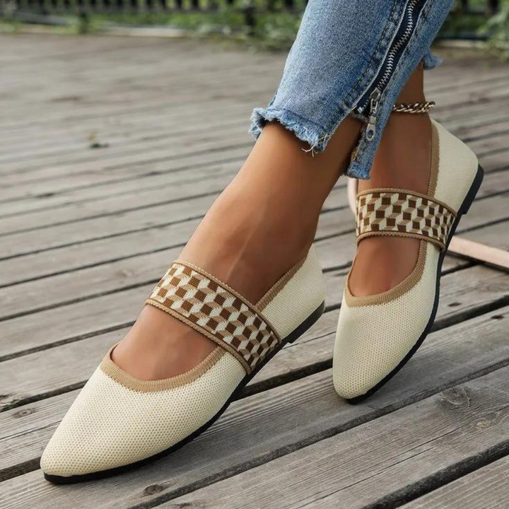 Chic and Cozy Casual Flats for Effortless Style