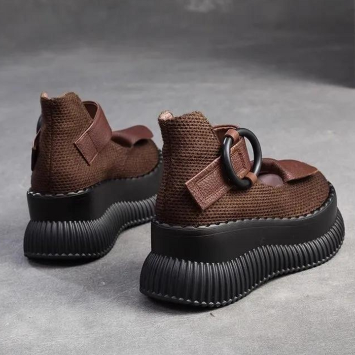 Chic Women's Casual Shoes with Stylish Straps