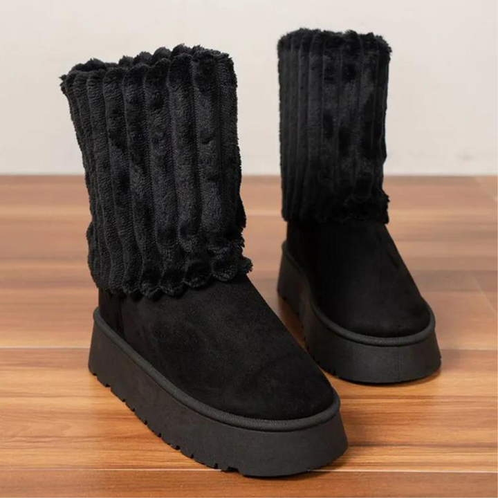 Stay stylish and cozy with our chic thick winter boots for ideal snow adventures.