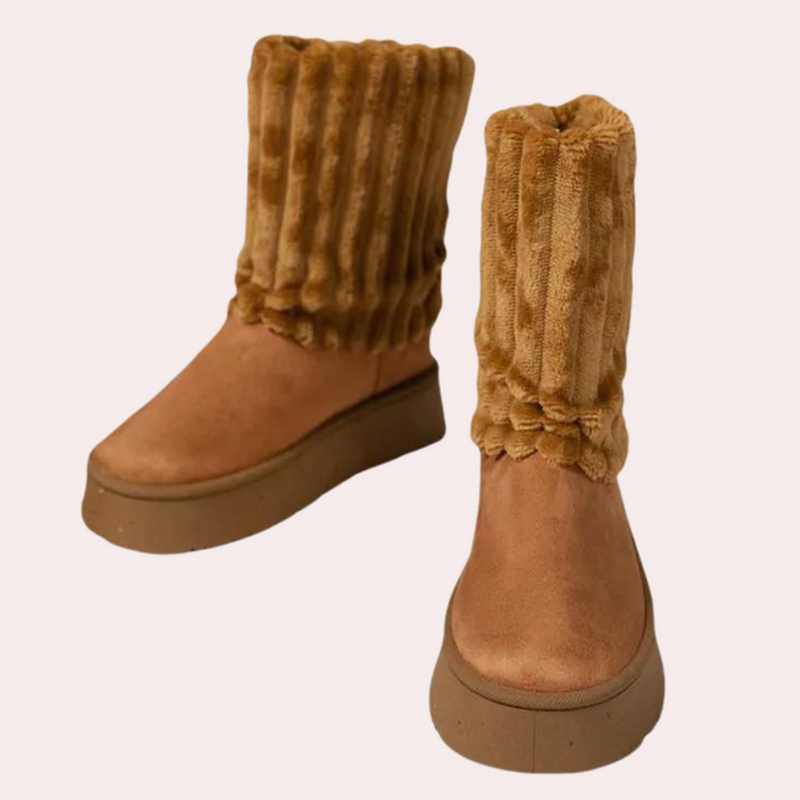 Stay stylish and cozy with our chic thick winter boots for ideal snow adventures.