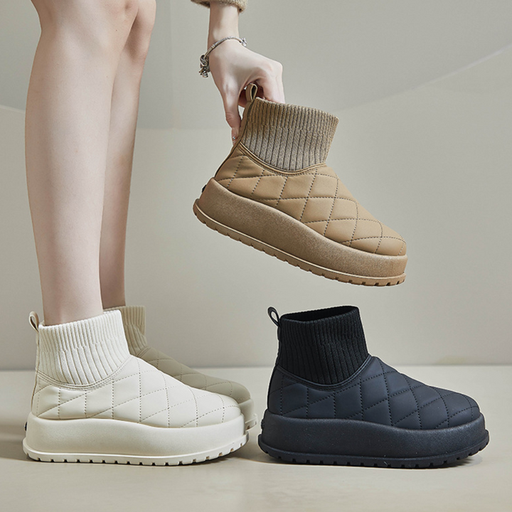 Elegant Quilted Snow Boots for Women Offering Ultimate Comfort