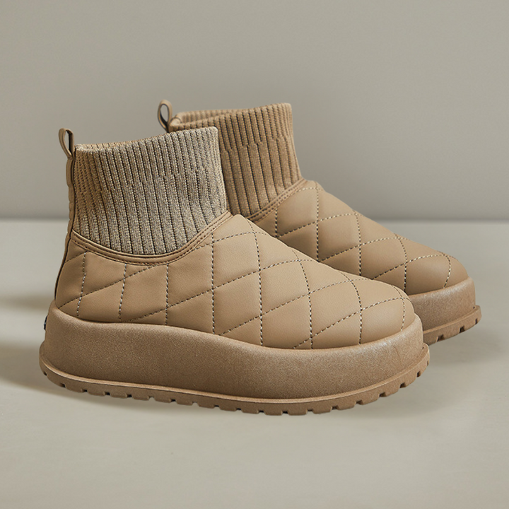 Elegant Quilted Snow Boots for Women Offering Ultimate Comfort