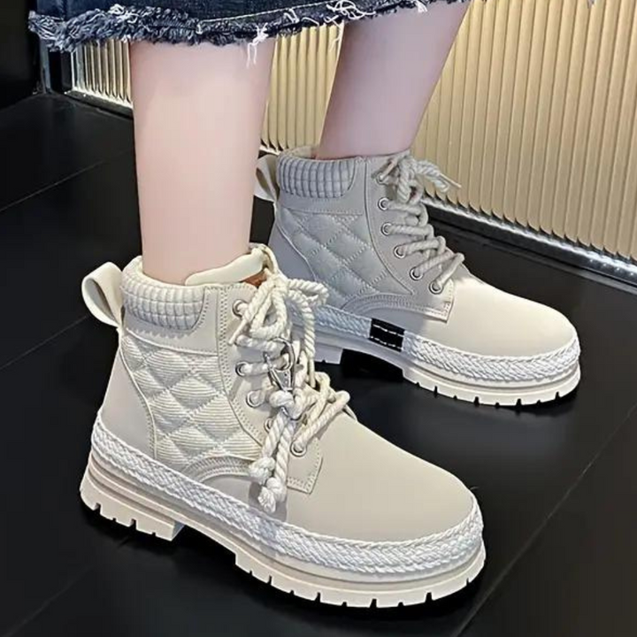 Luxurious and Cozy Women's Ankle Boots by Felisberta