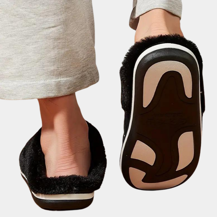 Fashionable Indoor Sandals for Men