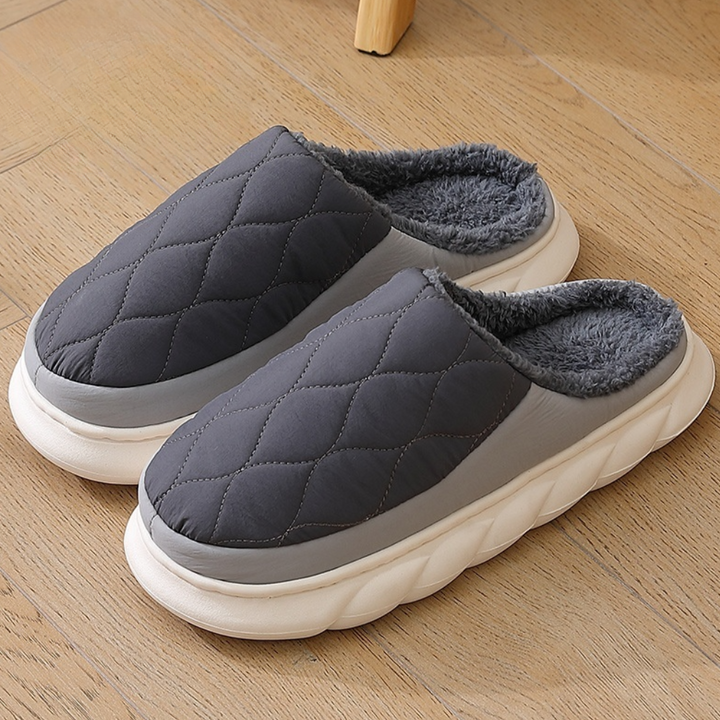 Luxurious Men's Plush Comfort Slippers
