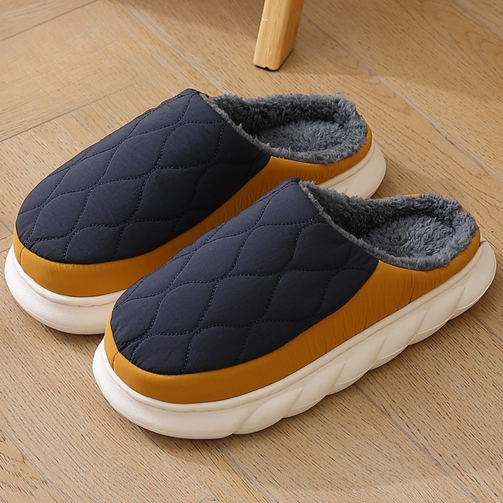 Luxurious Men's Plush Comfort Slippers