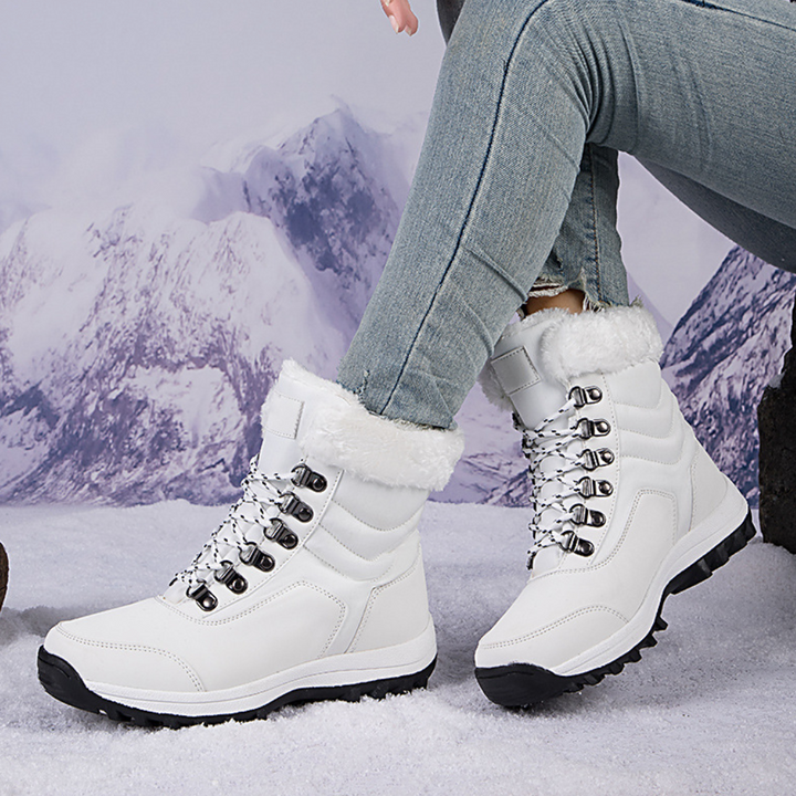 Chic Women's Winter Boots Designed for Ultimate Comfort and Superior Traction