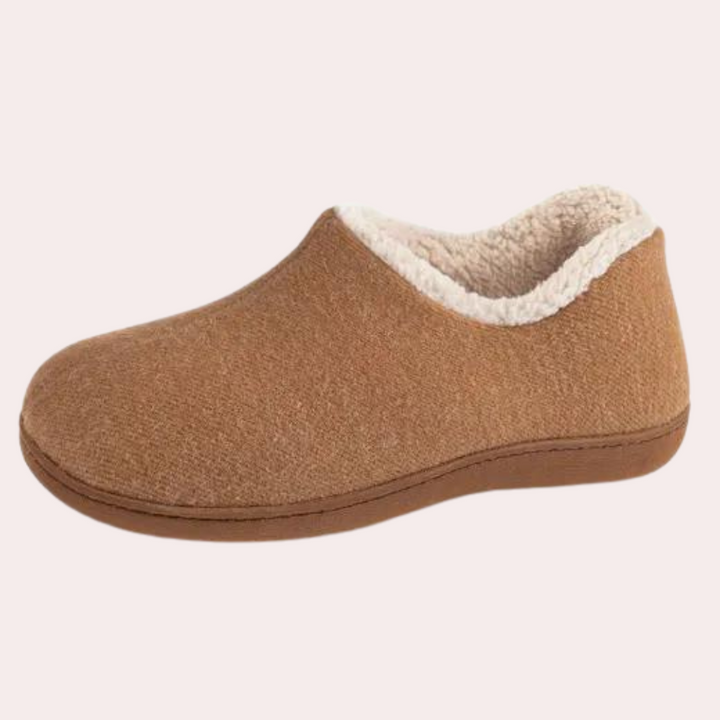 Chic Women's Footwear with Luxurious Comfort Lining