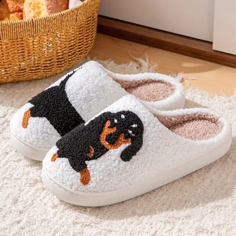 Chic & Luxurious Women's Slippers