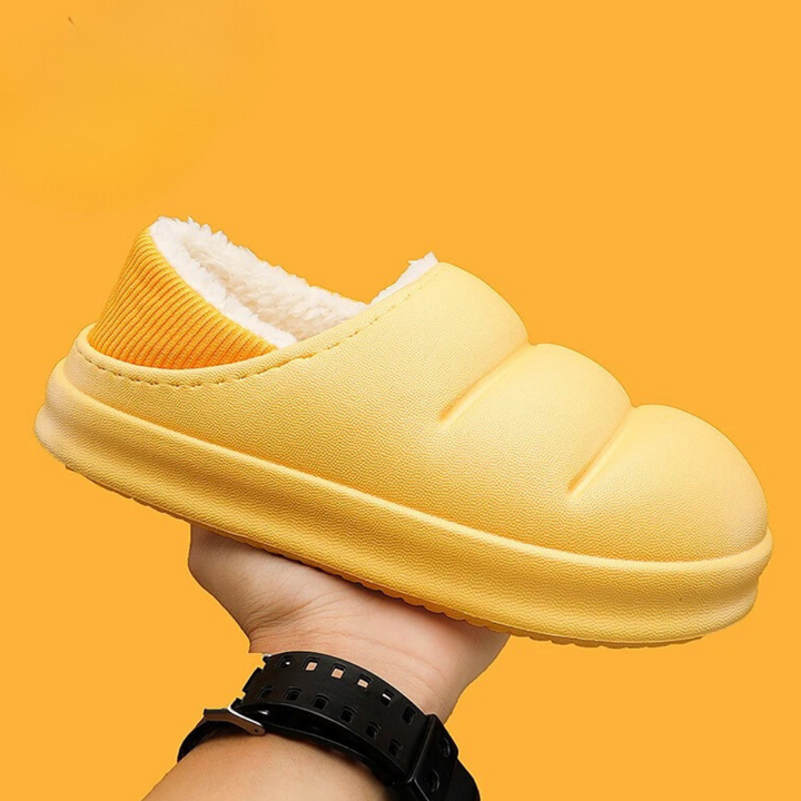 Cozy and Snug Women's Indoor Slippers for Ultimate Comfort