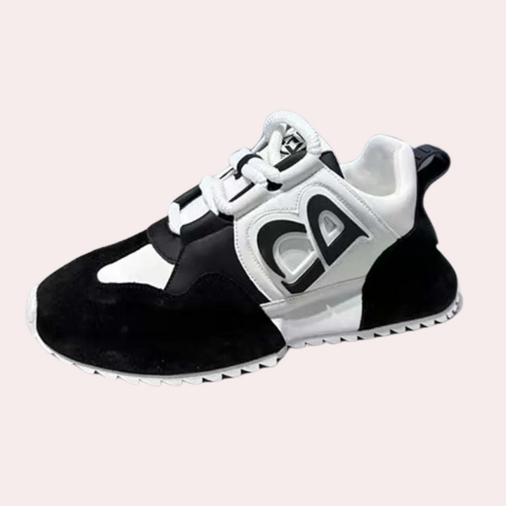 Stylish and Lightweight Men's Sneakers