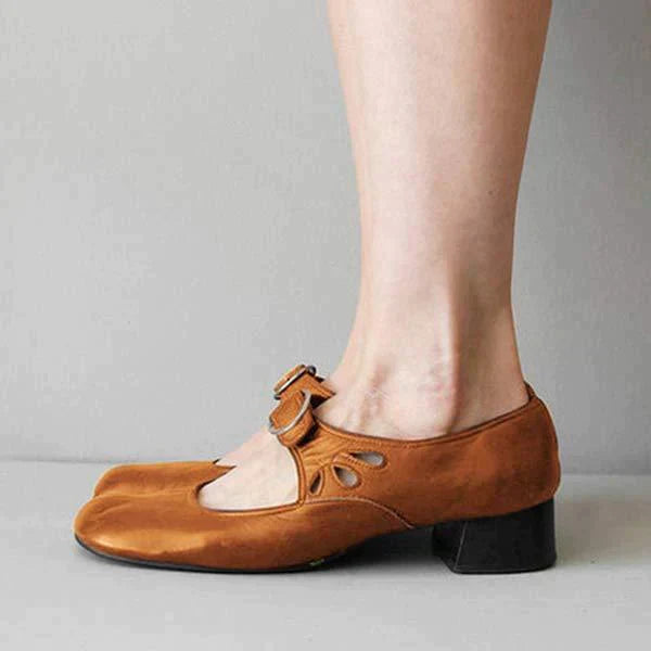 Chic and Stylish Leather Sandals