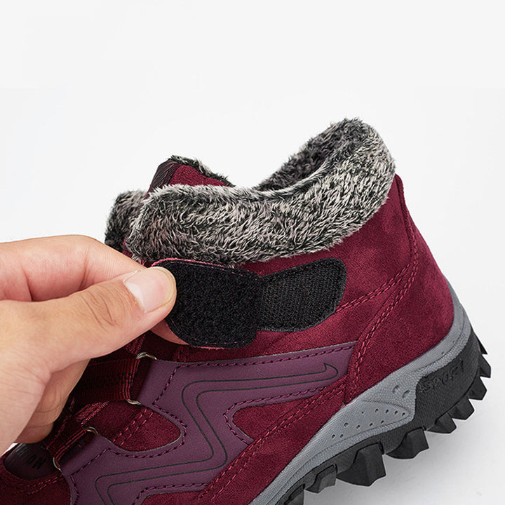 Indulge in Cozy Elegance with Our Luxurious Warm Boots