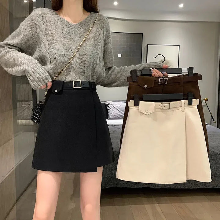 Chic Mini Skirt with Stylish Belt