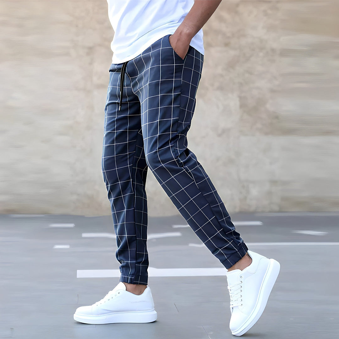 Stylish and Relaxed Fit Men's Trousers