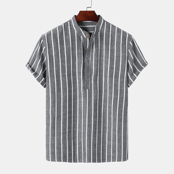 Stylish and sophisticated men's dress shirt