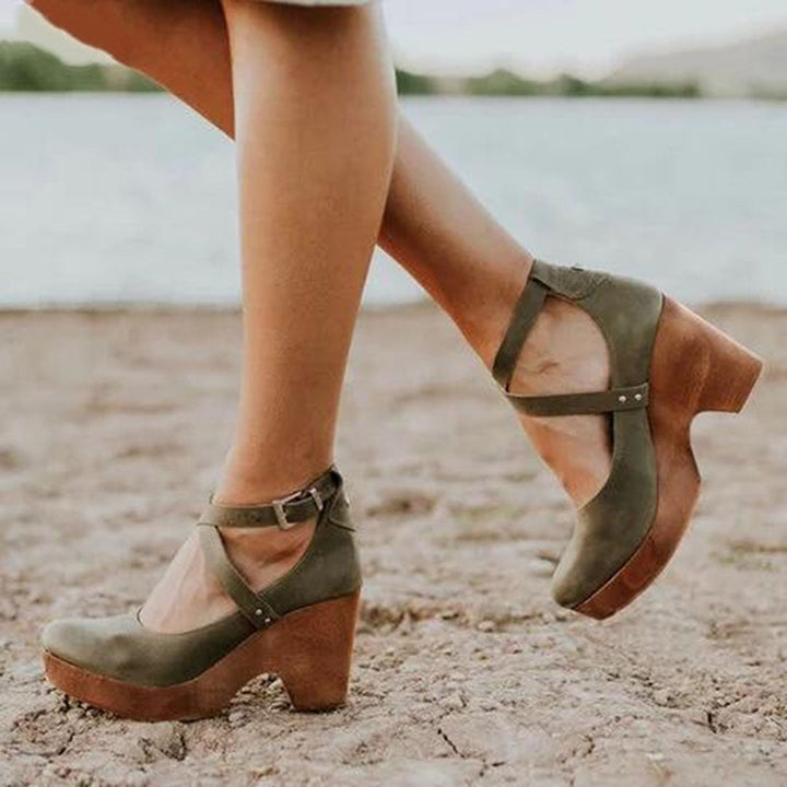 Chic High Heels for a Timeless Style