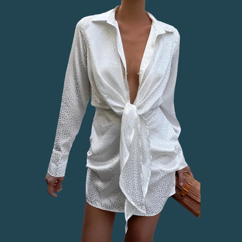 Elegant Mini Dress for a Stylish Ensemble