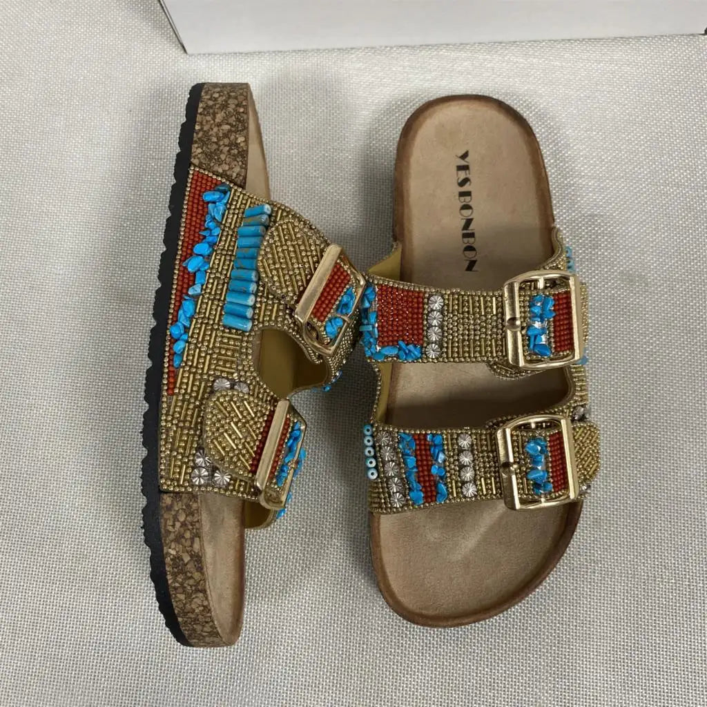 Chic Retro Sandals for a Timeless Elegance