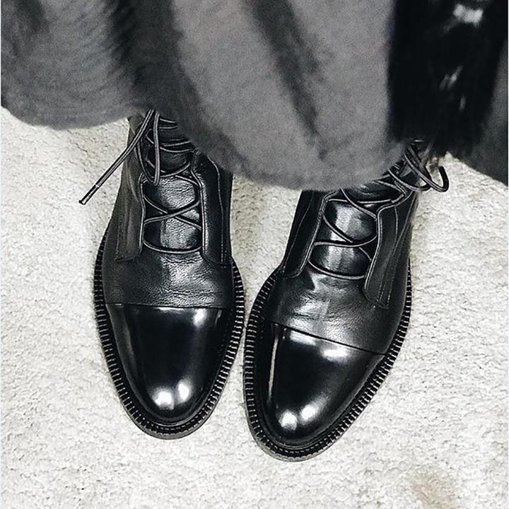 Luxurious Heeled Boots for Effortless Style