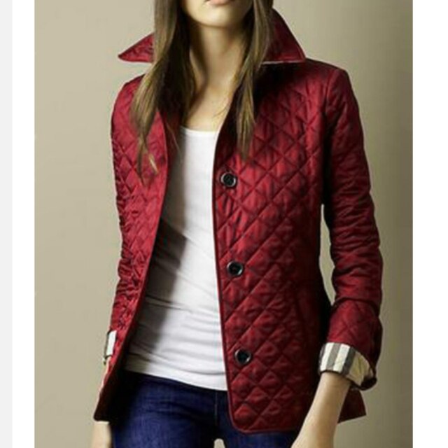 Elegant Silk Jacket for a Sophisticated Look