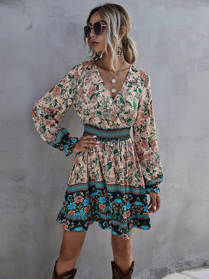Adorable Floral Mini Dress for Your Ideal Summer Outings