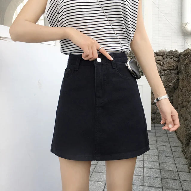 Perfect Blend of Style and Comfort!
