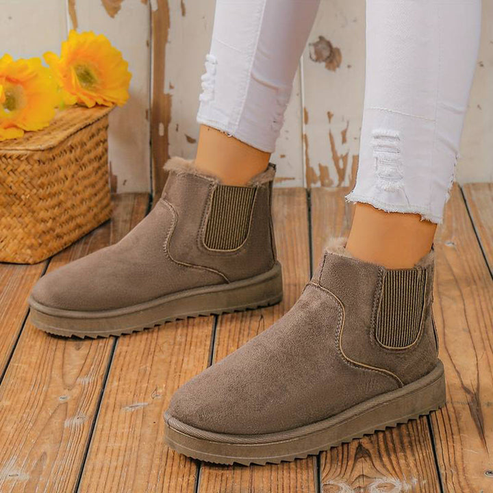 Stylish and Chic Winter Footwear for Women