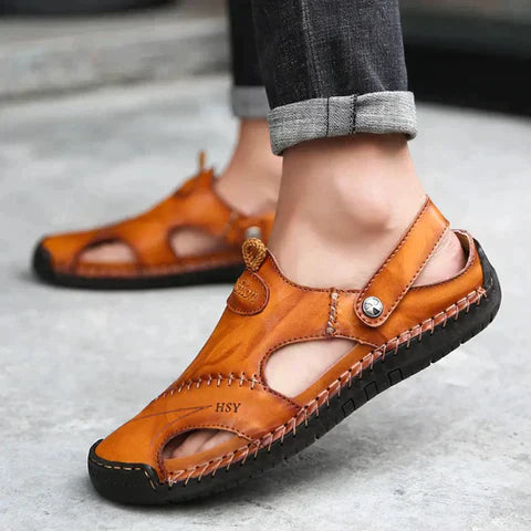 Stylish & Cozy Outdoor Sandals for All-Day Comfort