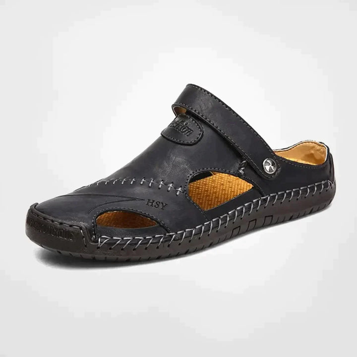 Stylish & Cozy Outdoor Sandals for All-Day Comfort