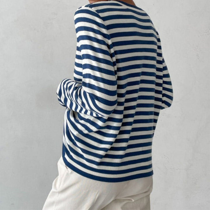 Chic Striped Knit Sweater for Cozy Style