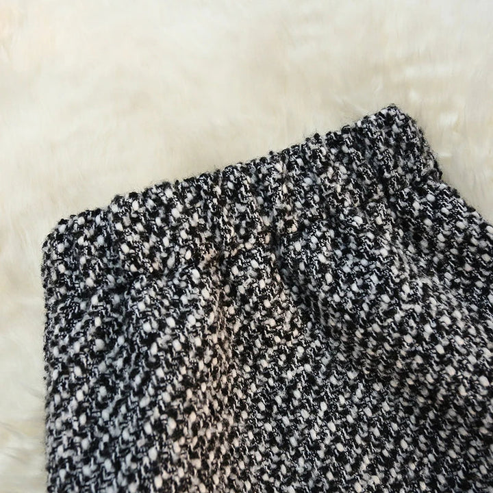 Chic Midi Tweed Skirt for Effortless Elegance