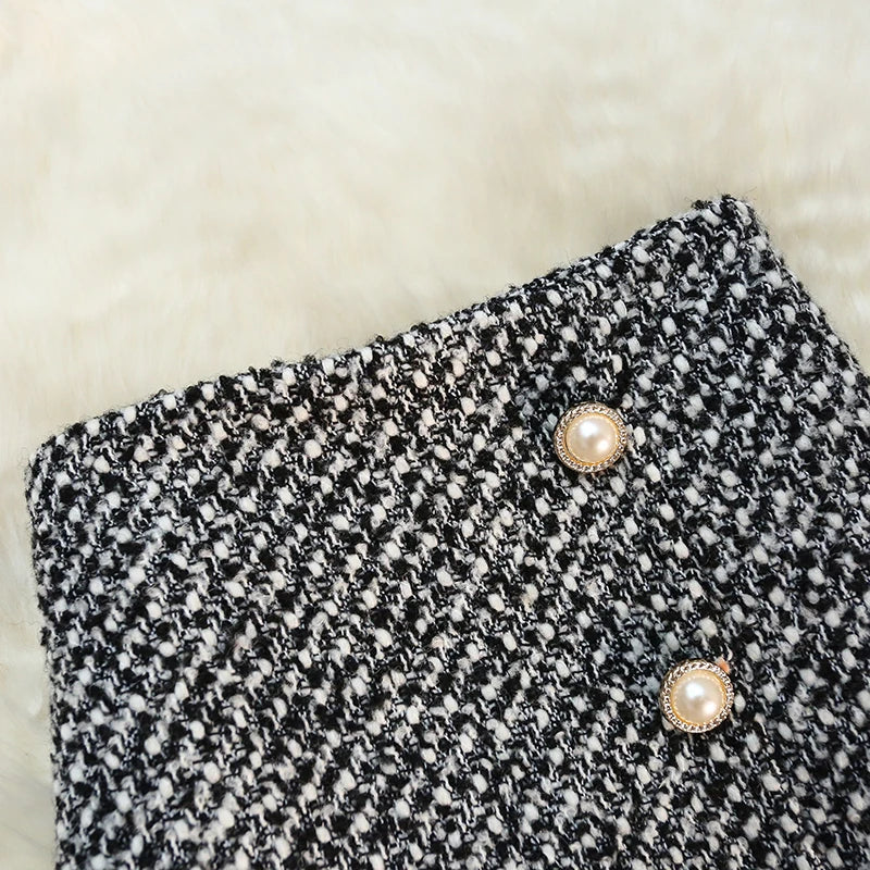 Chic Midi Tweed Skirt for Effortless Elegance