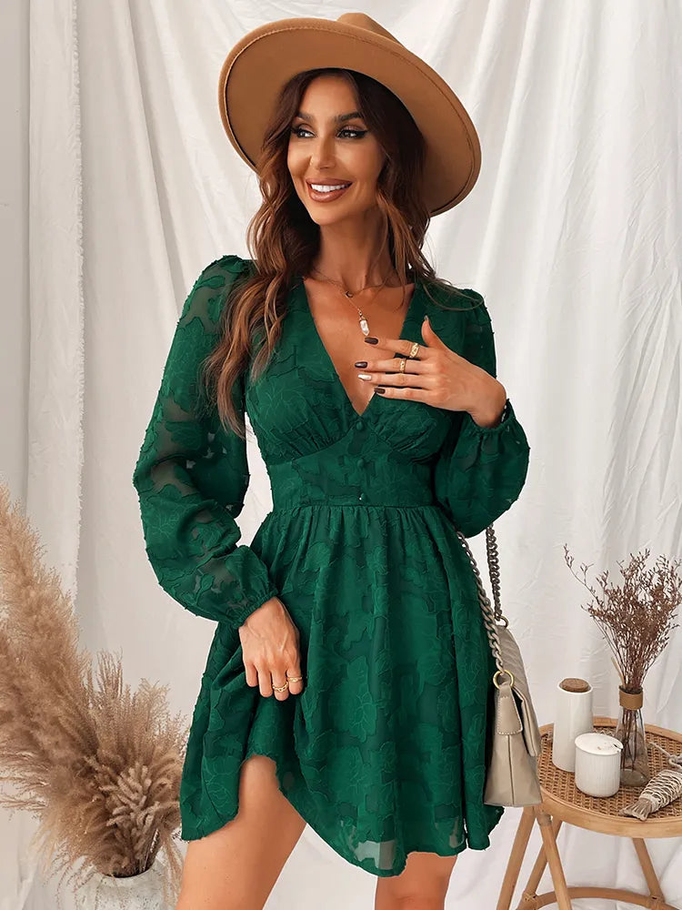 Chic Mini Dress for Effortless Sophistication