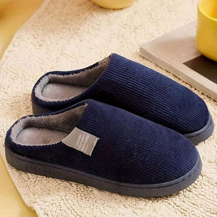 Luxuriously Cozy and Chic Women's Slippers for Ultimate Warmth
