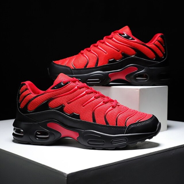 Trendsetting Stylish Sneakers