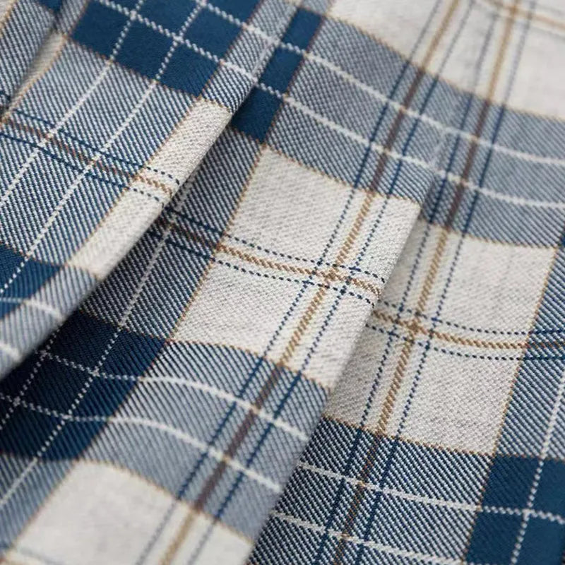 Chic Frida Pleated Mini Skirt with Trendy Checks