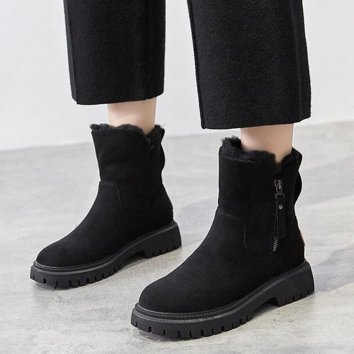 Exquisite Elegance | Premium White Snow Boots