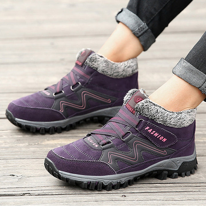 Indulge in Cozy Elegance with Our Luxurious Warm Boots